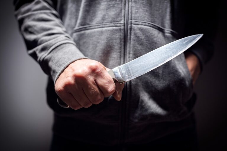 Carrying A Knife In UK